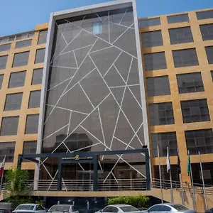 عنوان الحمراء فندق