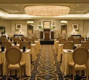 four-seasons-at-kingdom-center.hotelsriyadh.net/